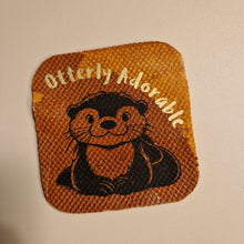 Lade das Bild in den Galerie-Viewer, Otterly Adorable Tier Otter Plotterdatei
