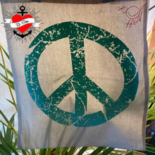 Lade das Bild in den Galerie-Viewer, &quot;PEACE&quot; Grunge Schriftart Plotterdatei

