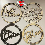 Schöne Holzschilder mit kreativen Sprüchen - 'Nicht Stören', 'Schön, dass Du da warst', 'Bald im Garten', 'Relax' von easy-sticks, Ringe Plotter und Laserdatei.