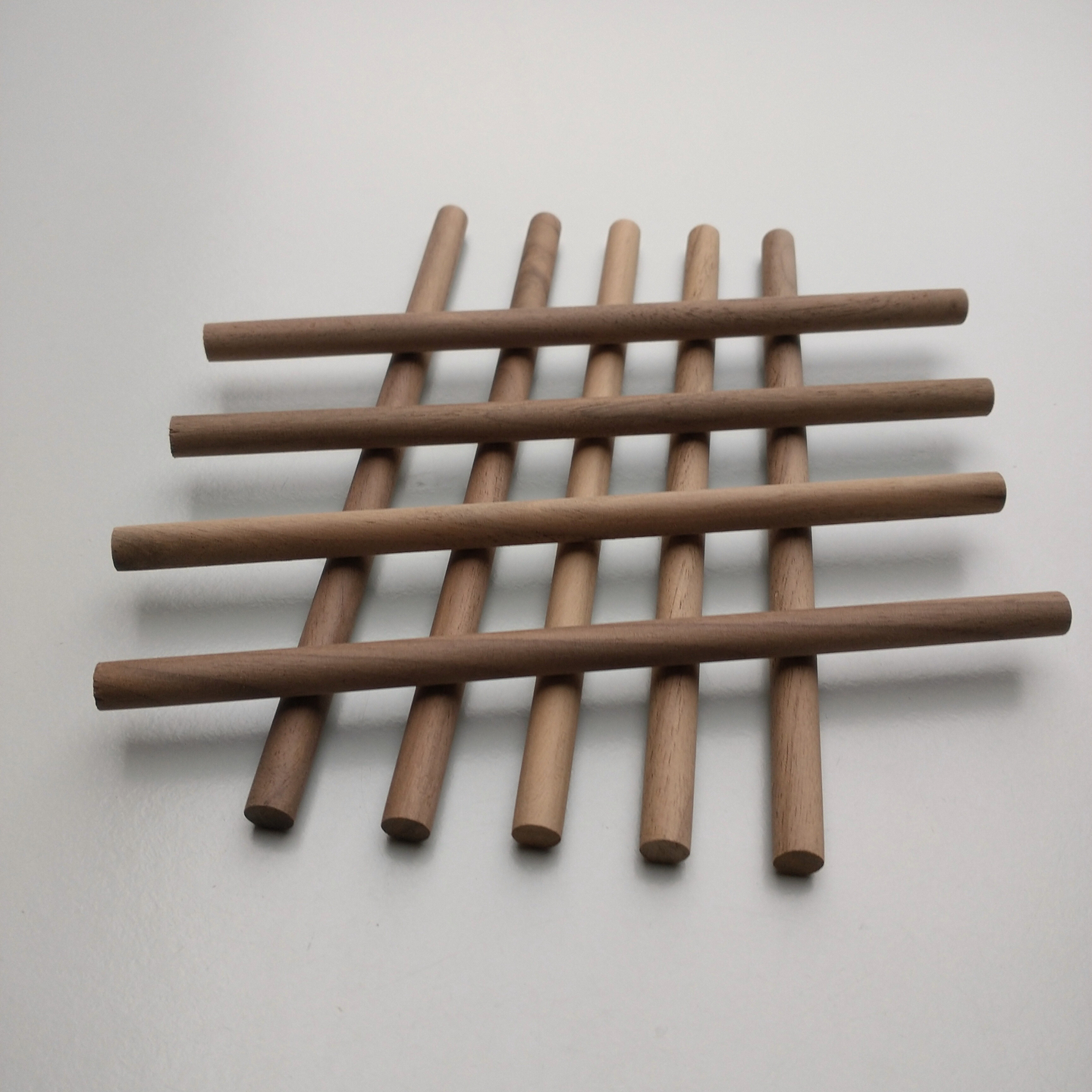 Easy-Sticks 5.0 Rund Schwarze Walnuss - 16 cm - 40 Stück runde Klötzchen
