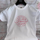 Erstklassig Seit 2025 Schulkind 2025 2026 2027 8 9 10 Plotterdatei Plotteridee Einschulung endlich schulkind DIY Idee Schule Einschulung Geschenkidee T-Shirt