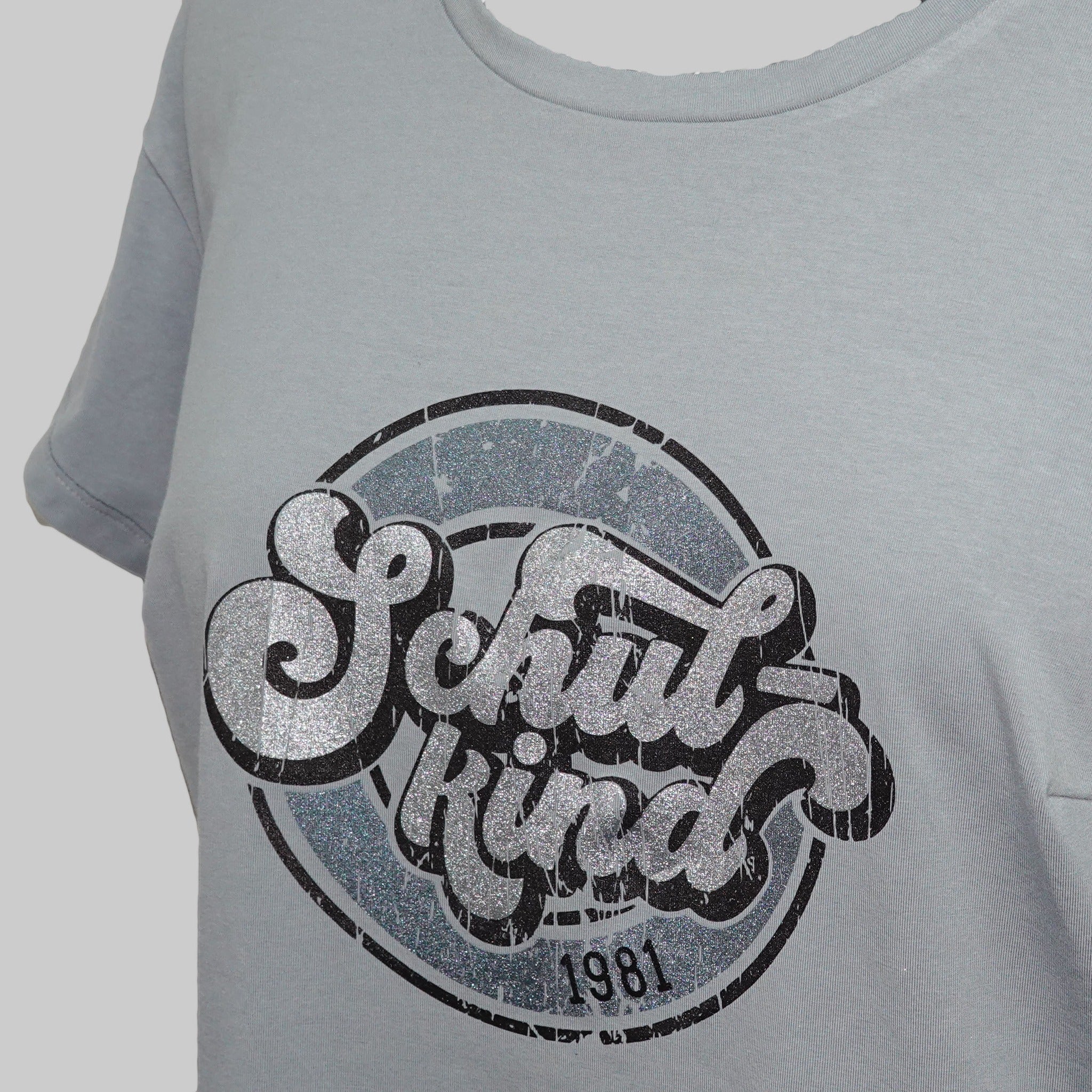 Erstklassig Seit 2025 Schulkind 2025 2026 2027 8 9 10 Plotterdatei Plotteridee Einschulung endlich schulkind DIY Idee Schule Einschulung Geschenkidee