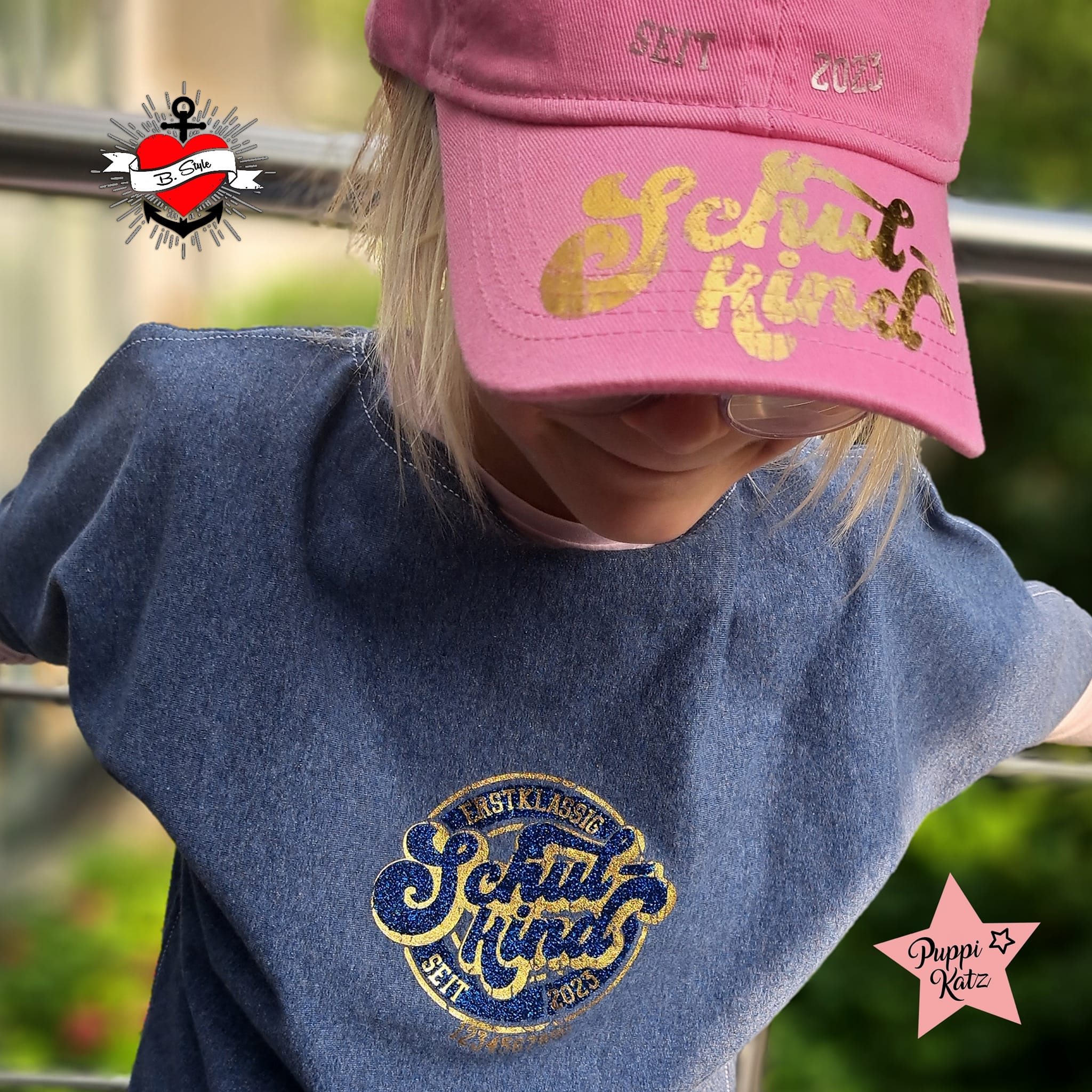 Erstklassig Seit 2025 Schulkind 2025 2026 2027 8 9 10 Plotterdatei Plotteridee Einschulung endlich schulkind DIY Idee Schule Einschulung Geschenkidee