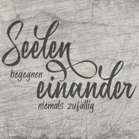 Kreatives Design der Plotterdatei "Seelen begegnen einander niemals zufällig" von easy-sticks, perfekt für DIY-Projekte auf Holz oder Acryl.