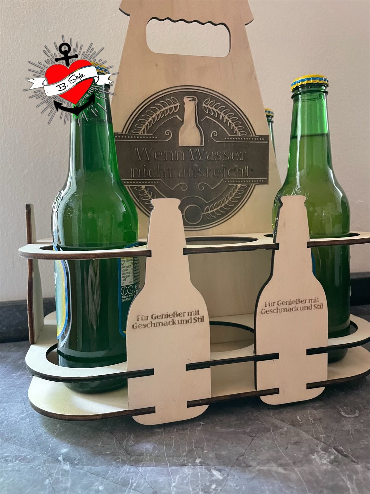 Sixpack_Bild: Bild mit Laserdatei aus Holz für 3 und 4 mm Bierträger, Sixpack zum tragen für Flaschen und Schriftzug Wenn Wasser nicht ausreicht
