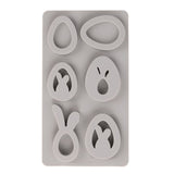 Zweite Silikon-Gießform von Easy-Sticks präsentiert eine Vielzahl von stilvollen Osteranhängermotiven wie Eier und Hasen für Dekoideen.