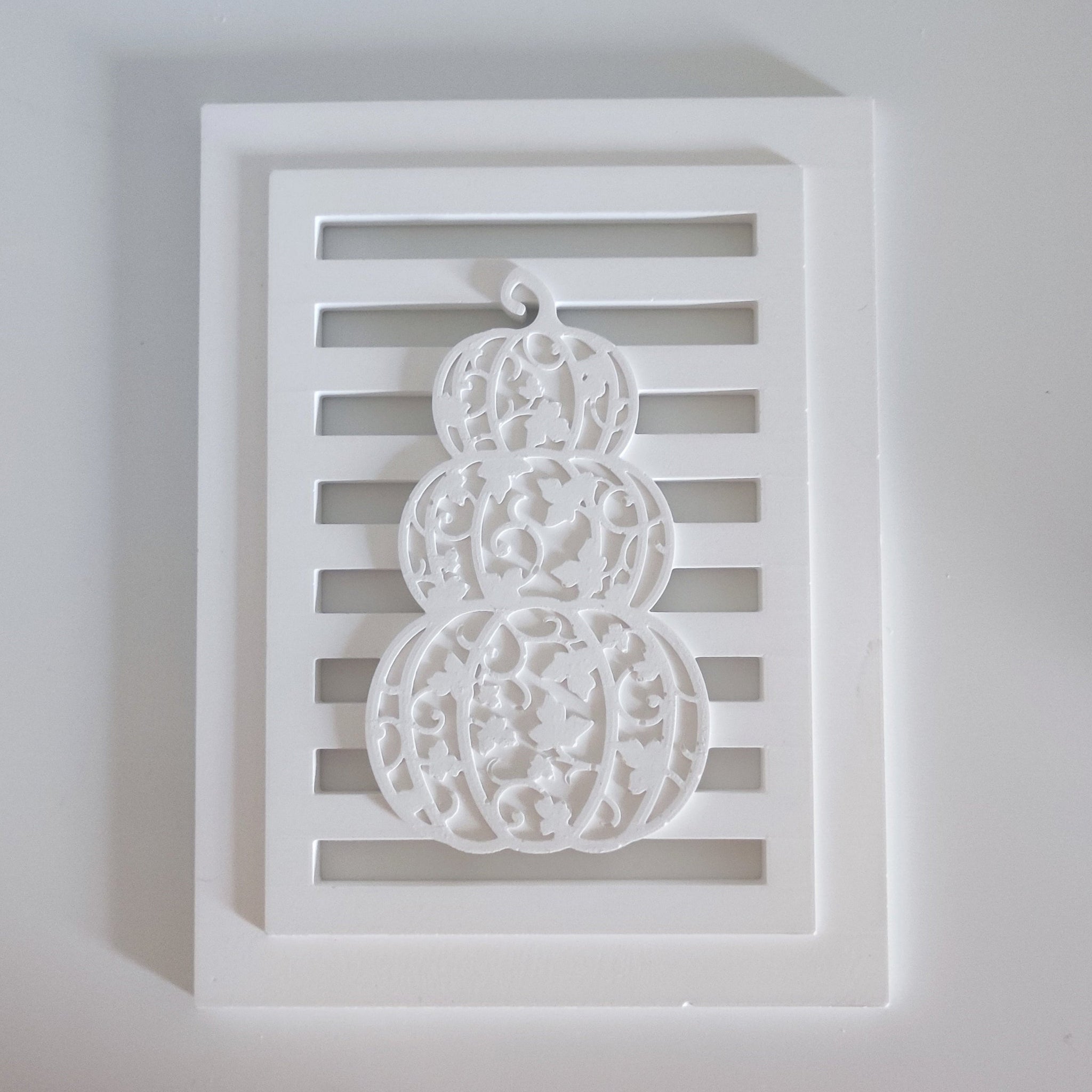 Silikonform - Kürbis Laterne Seitenteil gegossen mit Gießmasse 