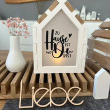 Lade das Bild in den Galerie-Viewer, Silikonform Haus aus Easy-Sticks bauen DIY basteln gestalten Holz Gießpulver Dekoidee zum Einzug Flur Liebe Geschenk
