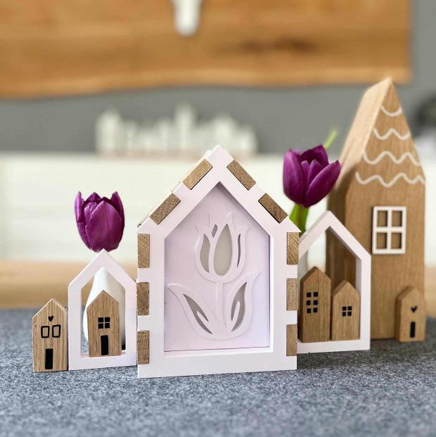 Silikonform Tulpen Haus Seite gegossen und in 4 in 1 Haus Silikonform eingeklebt