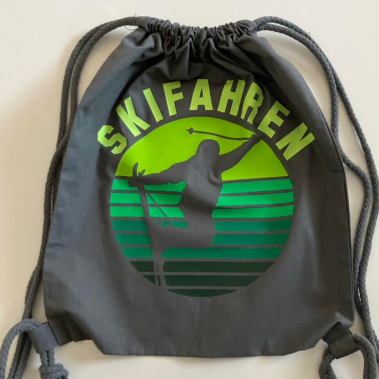 Skifahren  Abzeichen - Plotterdatei Ski Idee DIY Plotter Tasse geschenkidee Turnbeutel beplotten