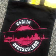 Lade das Bild in den Galerie-Viewer, Stempel Skyline Berlin Plotterdatei Plotteridee
