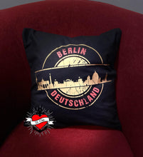 Lade das Bild in den Galerie-Viewer, Stempel Skyline Berlin Plotterdatei
