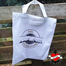Lade das Bild in den Galerie-Viewer, &quot;Stempel Skyline Kiel&quot; Plotterdatei
