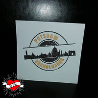 Eine künstlerische Karte, versehen mit dem Stempelmotiv der Stempel Skyline Potsdam Plotterdatei von easy-sticks, das die berühmte Skyline von Potsdam betont.
