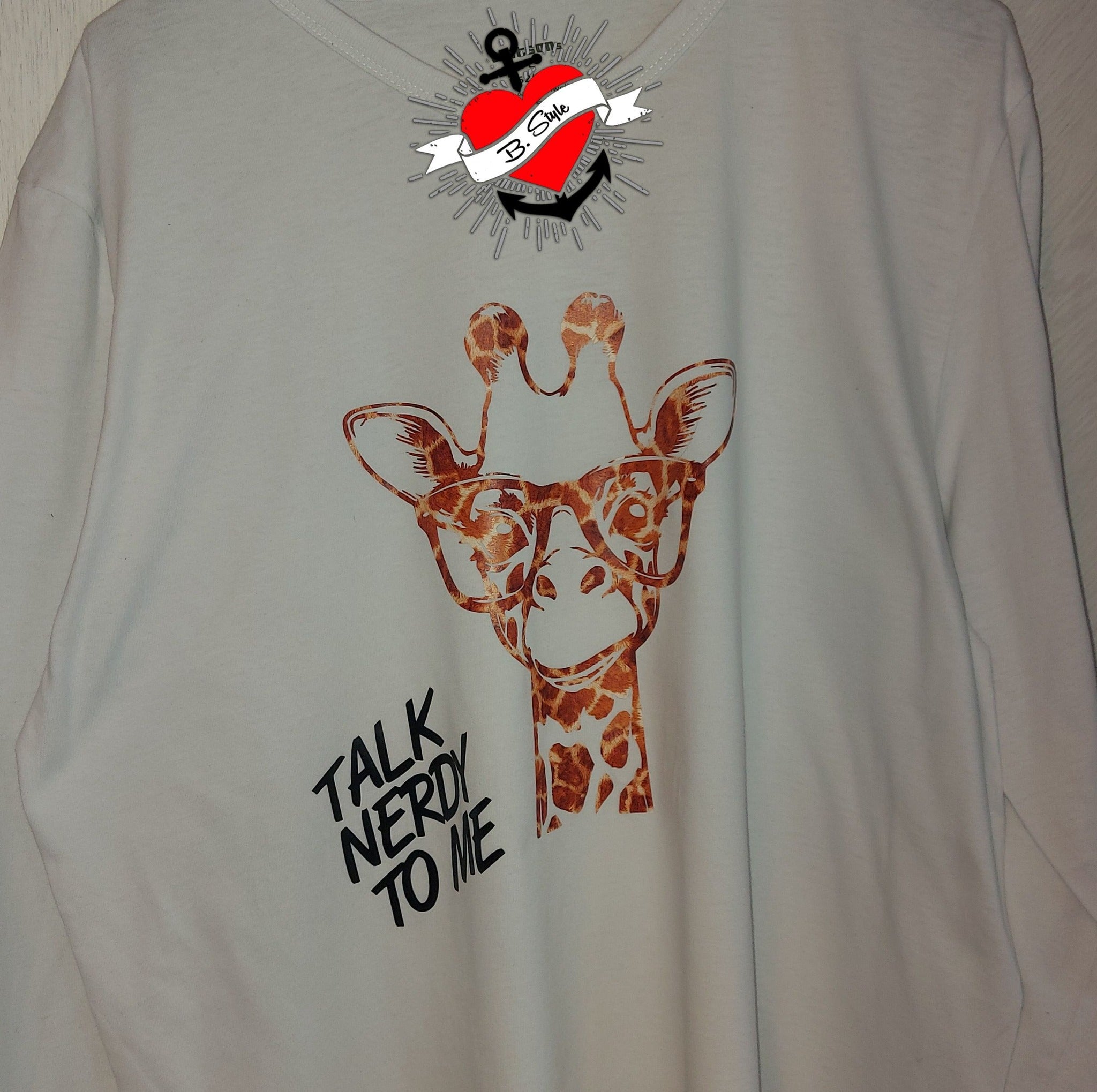 Rede mit mir über Nerds Giraffe mit Brille Plotteridee Plotter datei talk nerdy to me b.style T-shirt