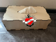 Lade das Bild in den Galerie-Viewer,  Taschentuch Box zum Lasern Laserdatei zum Downloaden Laser Holz DIY Idee xtool
