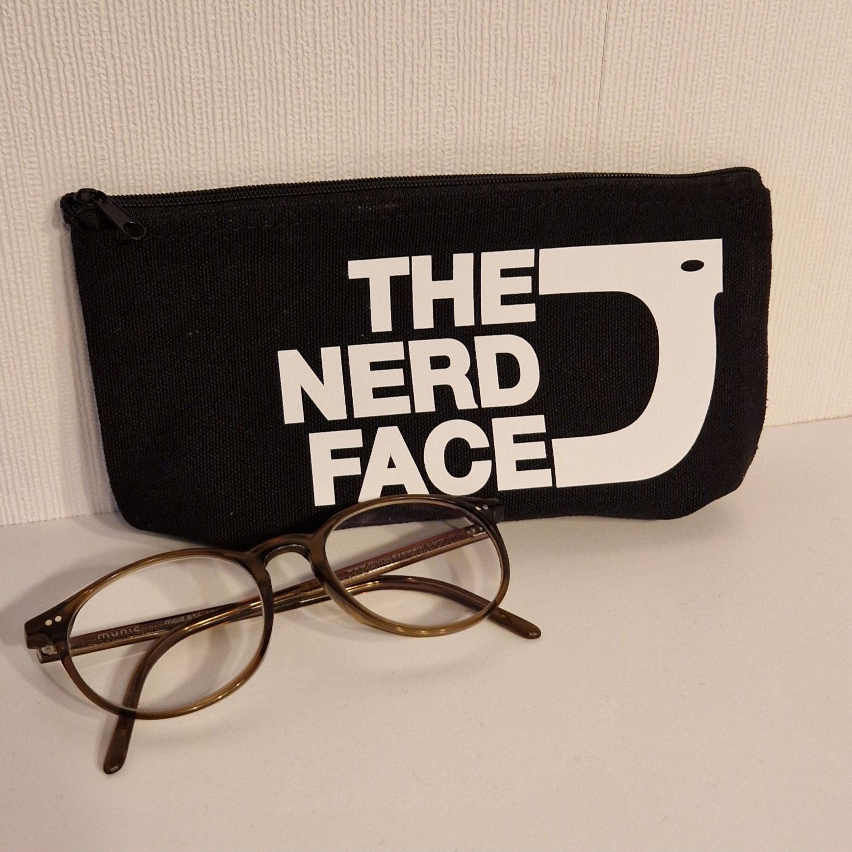Plotterdatei – The Nerd Face (SVG, DXF, PNG)