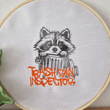 Plotterdatei - Waschbär im Müll Trash Can Inspector geplottet