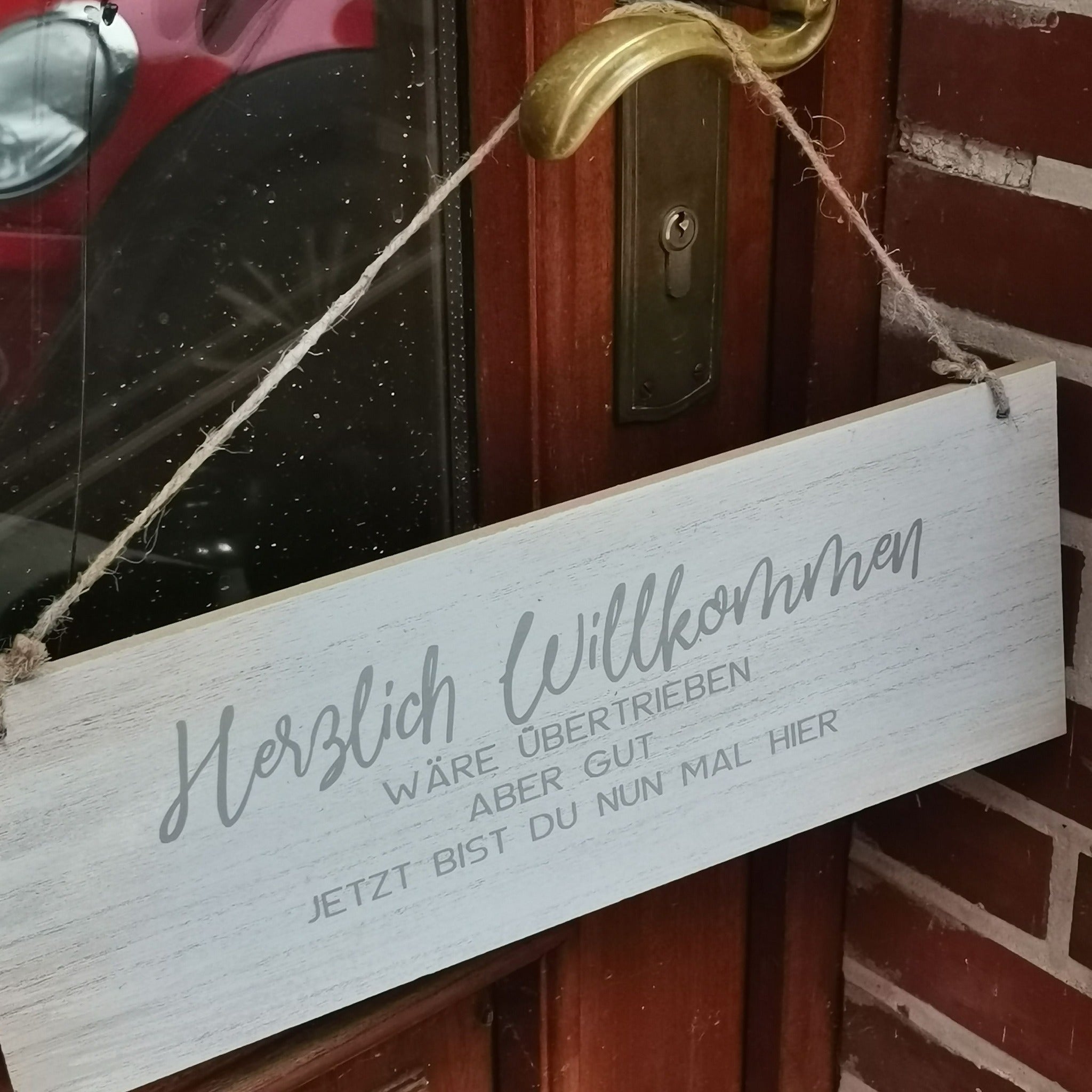 Türschild Willkommens Sprüche Ob du wirklich richtig stehst, siehst du wenn die Tür aufgeht , Plotteridee Geschenkidee Plotter beplotten Haustür