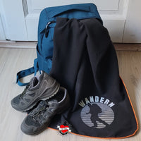 Wandern Schild Zeichen Abzeichen Plotterdatei JacobswegPlotter Idee DIY Handtuch Geschenk Idee für Wanderer