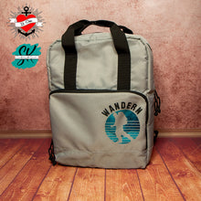 Lade das Bild in den Galerie-Viewer, Wandern Schild Zeichen Abzeichen Plotterdatei Jacobsweg Plotter Idee DIY Handtuch Geschenk Idee für Wanderer Rucksack

