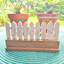 Lade das Bild in den Galerie-Viewer, Garten Zaun Gießkanne Silikonform für deine Tischdekoration DIY Garten Idee mit Easy-Sticks

