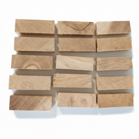 Easy-Sticks 3.0 Oak Harmony 7,2 cm x 2,4 cm x 1,5 cm, 15 Stück - natürliche Eichen-Stäbe auf einem weißen Hintergrund.