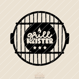 Stilvolles Grillmotiv mit dem Schriftzug "grill MEISTER" auf einem Grill, ideal für DIY-Projekte. Von easy-sticks, erhältlich in der Plotterdatei Grillen.