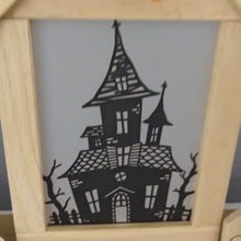 Lade das Bild in den Galerie-Viewer, Geisterhaus Plotterdatei - Spukhaftes Halloween-Design mit und ohne Kartenhalter Basis
