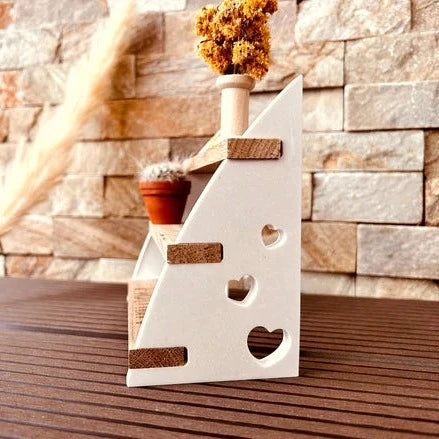 Kreatives kleines Herzregal von Easy-Sticks, ideal für Dekoration mit Trockenblumen und Pflanzen, aus hochwertigem Material.