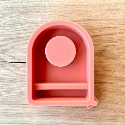 Silikonform Einschieber Basis in zartem Rosa von Easy-Sticks, perfekt für die Herstellung individueller Teelichthalter.