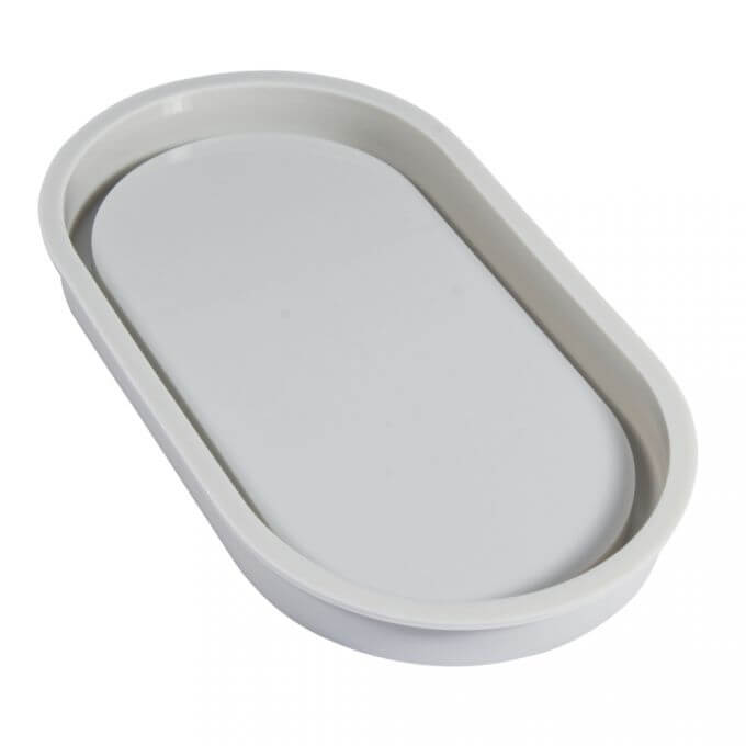 Elegante Silikon Gießform Untersetzer Oval von easy-sticks, ideal für kreative DIY-Projekte mit einer Größe von 17,8 cm x 9,5 cm.