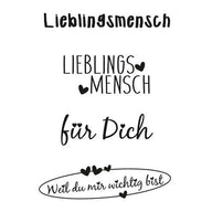 Stempel Clear Set mit dem Titel 'Lieblingsmensch', bestehend aus 4 Teilen, gestaltet von easy-sticks. Zeigt liebevolle Botschaften wie 'für Dich' und 'Weil du mir wichtig bist', ideal für kreative Projekte.