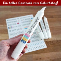 Personalisierte Stabkerze mit dem Aufdruck 'Hoch sollst du leben!', ein ideales Geschenk von easy-sticks für unvergessliche Geburtstagsmomente.